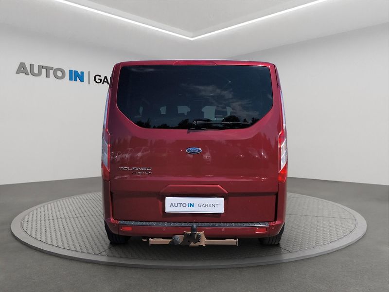 Ford Tourneo Custom (2019) L2 TITANIUM 2.0 EcoBlue 136kW, - fotka 6 z 26