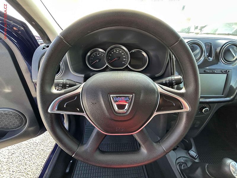 Dacia Logan (2020) 1.0i, 2.maj,ČR, AC, TZ - fotka 12 z 14