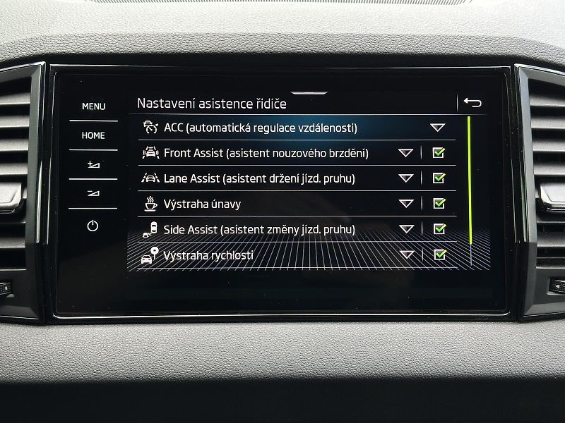 Škoda Karoq 1.5TSi DSG 150PS Sportline Mat - fotka 27 z 39