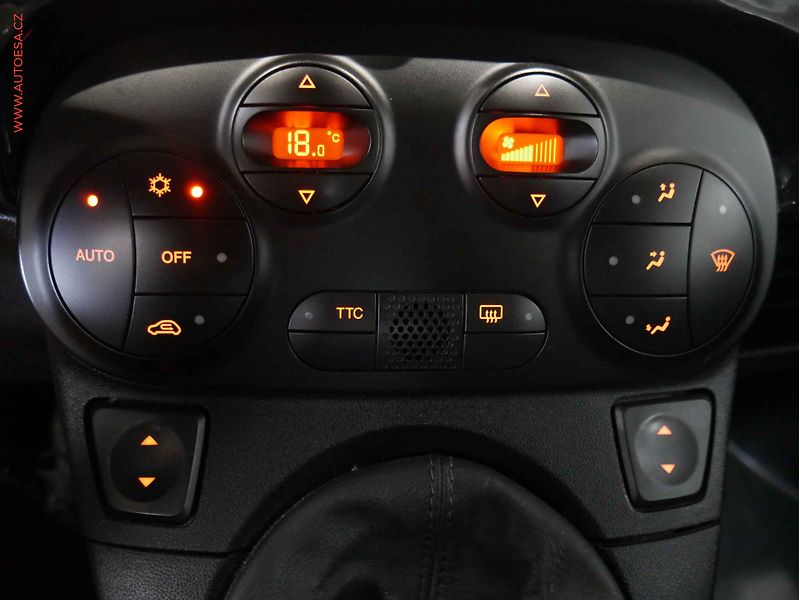 Abarth 500 (2010) 1.4 T, AC, bixen - fotka 15 z 15