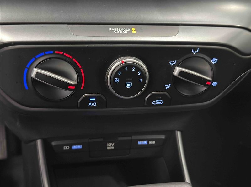 Hyundai i20 1,0 T-GDI COMFORT - fotka 13 z 16