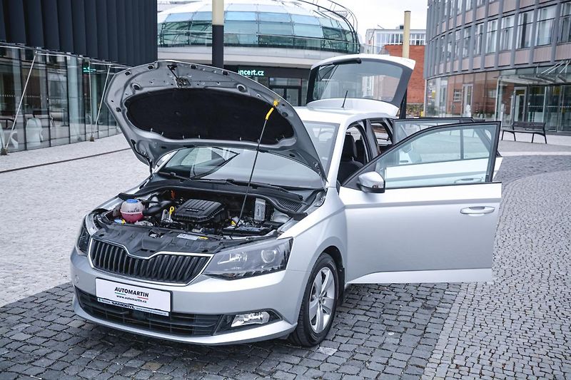 Škoda Fabia (2017) III 1.0 55kw Style Combi 1 MAJ - fotka 13 z 38