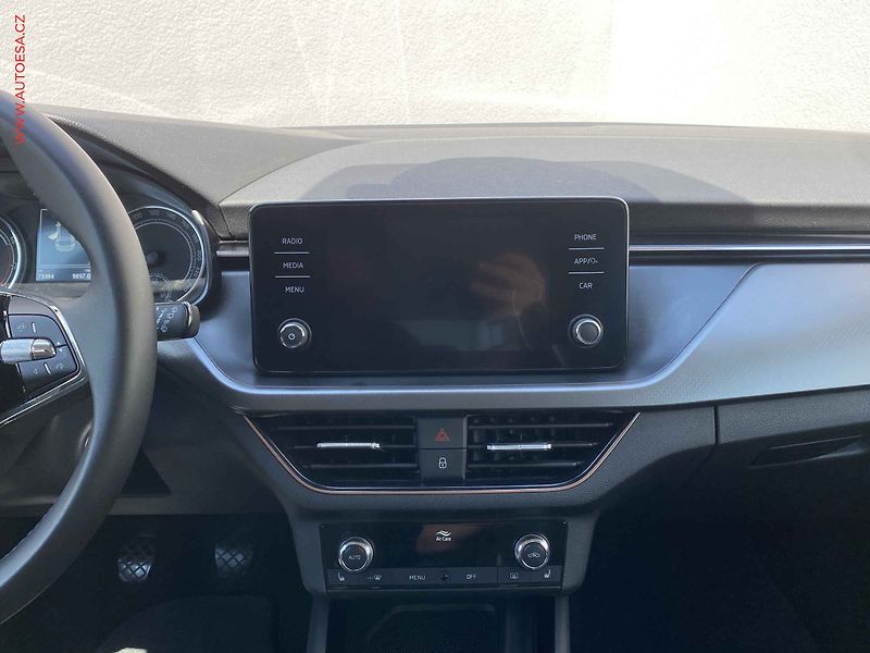 Škoda Scala (2023) 1.5 TSi, 1.maj,ČR, Style - fotka 12 z 19