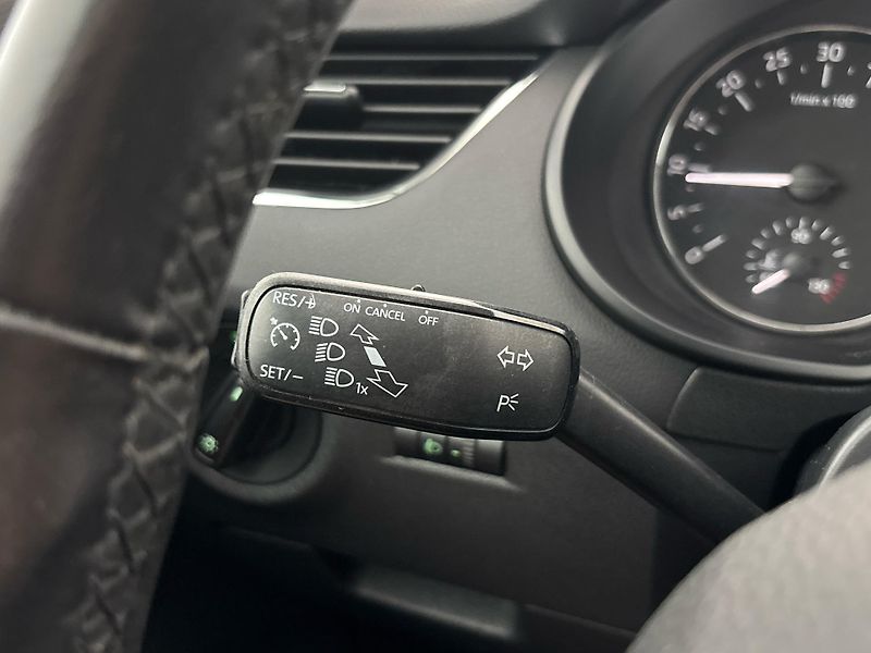 Škoda Octavia Ambition - fotka 22 z 28