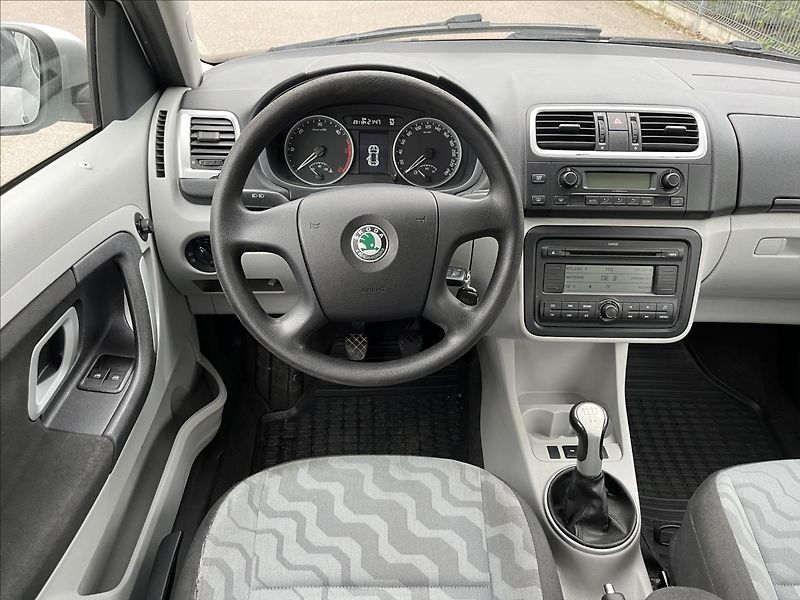 Škoda Roomster 1,4 TDi KLIMA ROZVODY 2x KOLA - fotka 13 z 28
