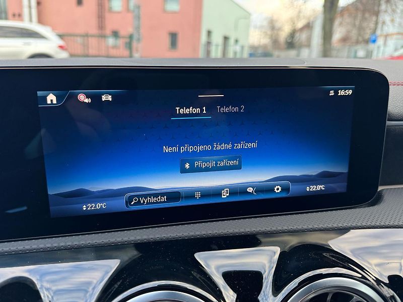 Mercedes-Benz CLA 200 Shooting Brake AKCE - fotka 23 z 32