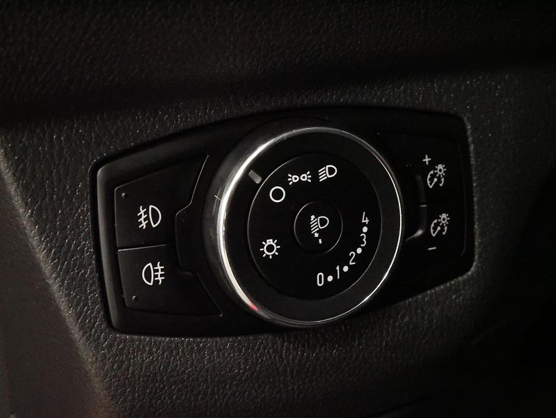 Ford Tourneo - fotka 13 z 22