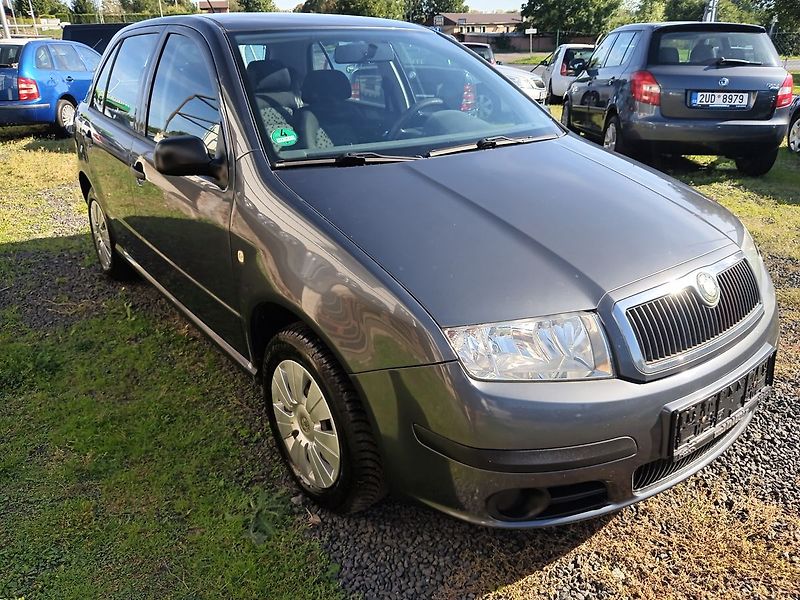 Škoda Fabia 1.2 HTP  COOL - fotka 7 z 36