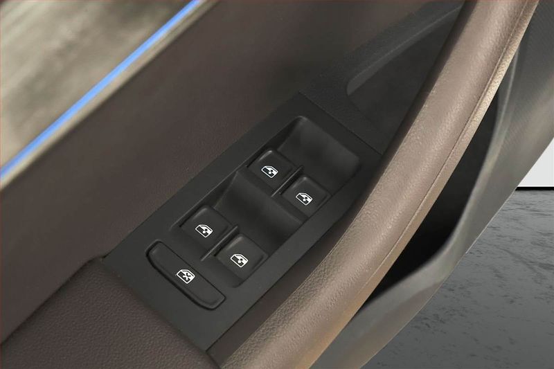 Škoda Octavia (2019) Scout 2.0 TDI, 4X4, Automat - fotka 21 z 21