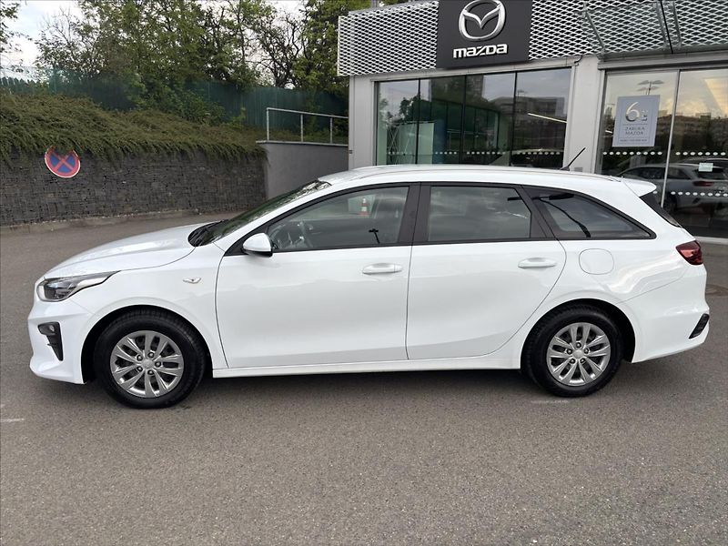Kia Ceed 1,4 TGDi 103kW Fresh ZÁRUKA - fotka 2 z 33