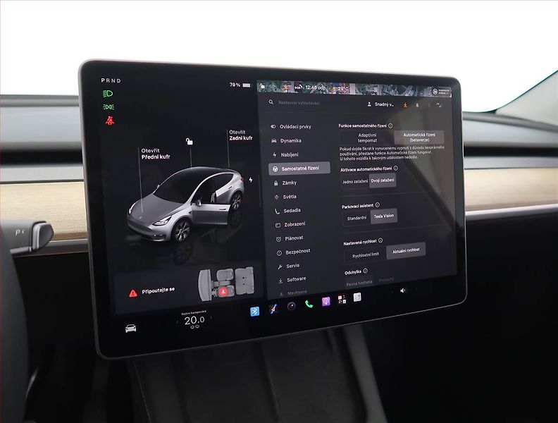 Tesla Model Y (2022) Long Range AWD 79kWh, SoH 89% - fotka 21 z 33