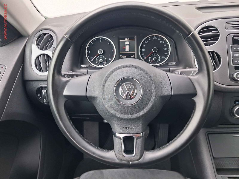 Volkswagen Tiguan (2014) 2.0 TDi, Sport, TZ, navi - fotka 11 z 18