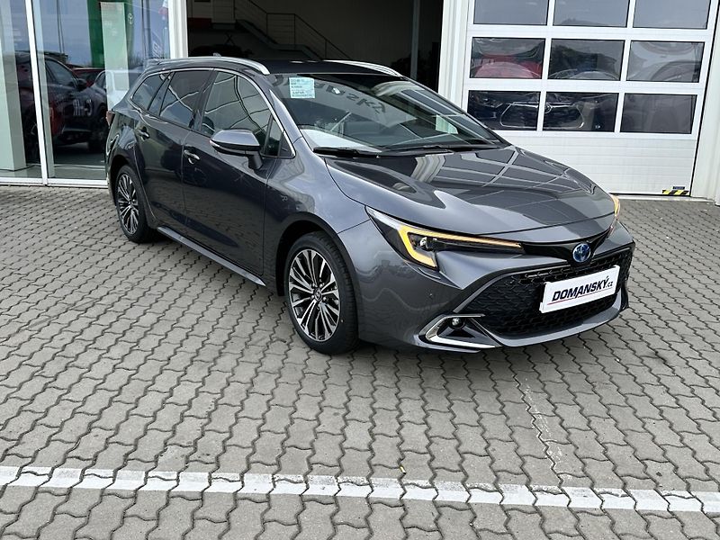 Toyota Corolla (2024) TS 1.8 HEV STYLE - fotka 2 z 24