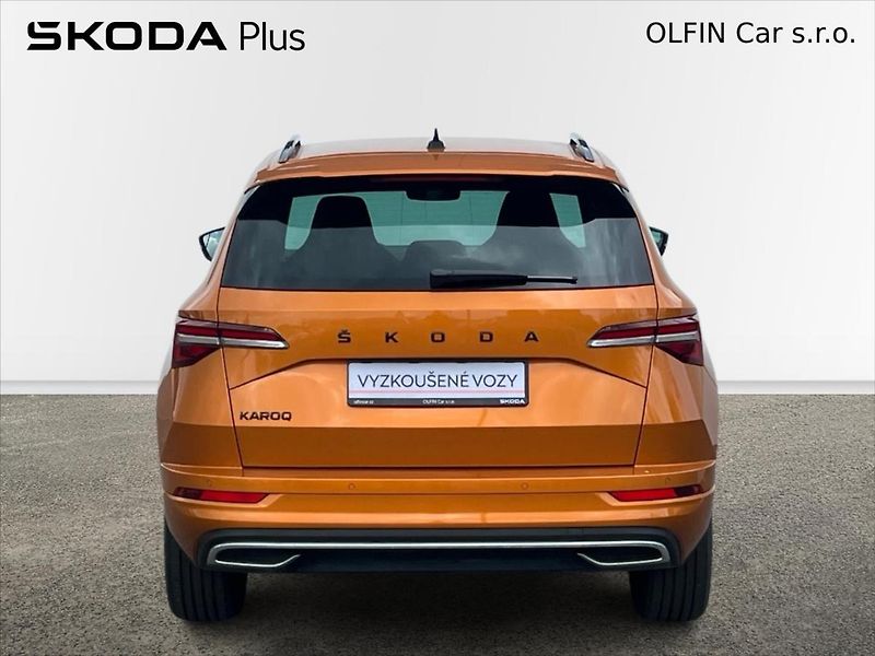 Škoda Karoq 1,5 TSi 110kW SPORTLINE - fotka 9 z 27
