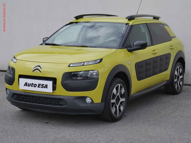 Citroën C4 Cactus (2015) 1.2PT, ČR, servis.kniha - fotka 3 z 19