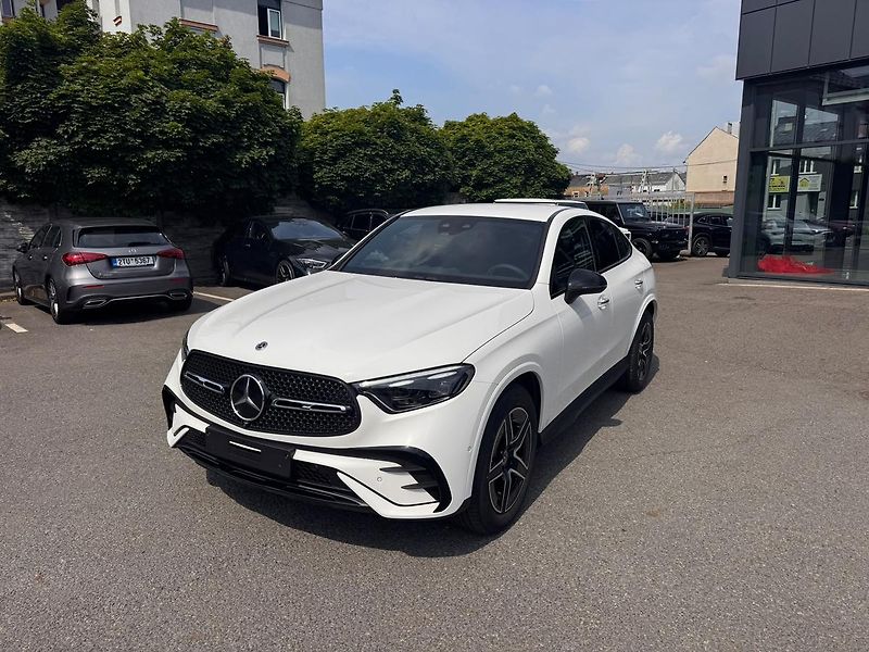 Mercedes-Benz GLC (2025) 220 d 4MATIC kupé - fotka 2 z 21