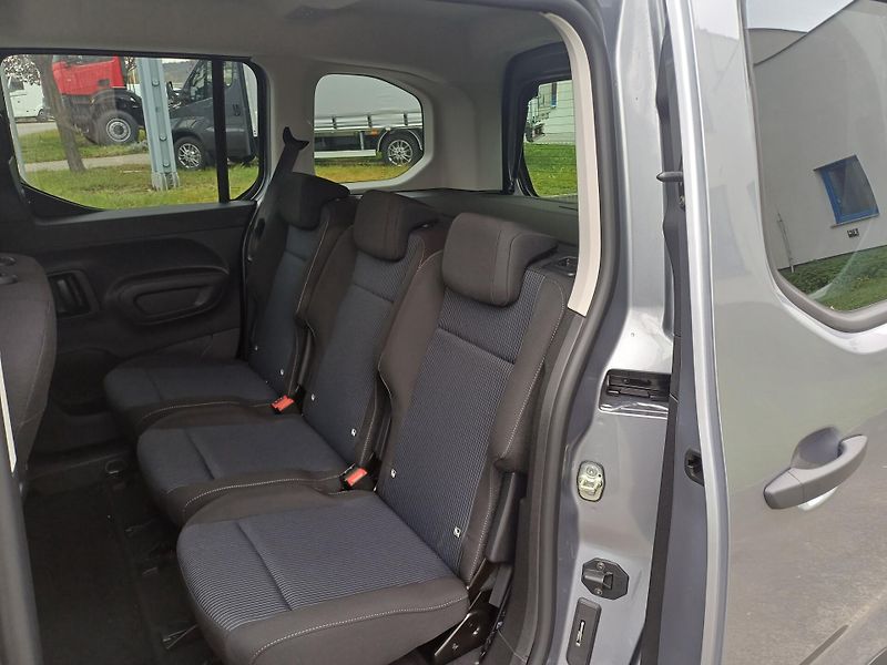 Fiat Dobló (2025) 1.5 BlueHDI 130k 6MT kombi N1 - fotka 9 z 13