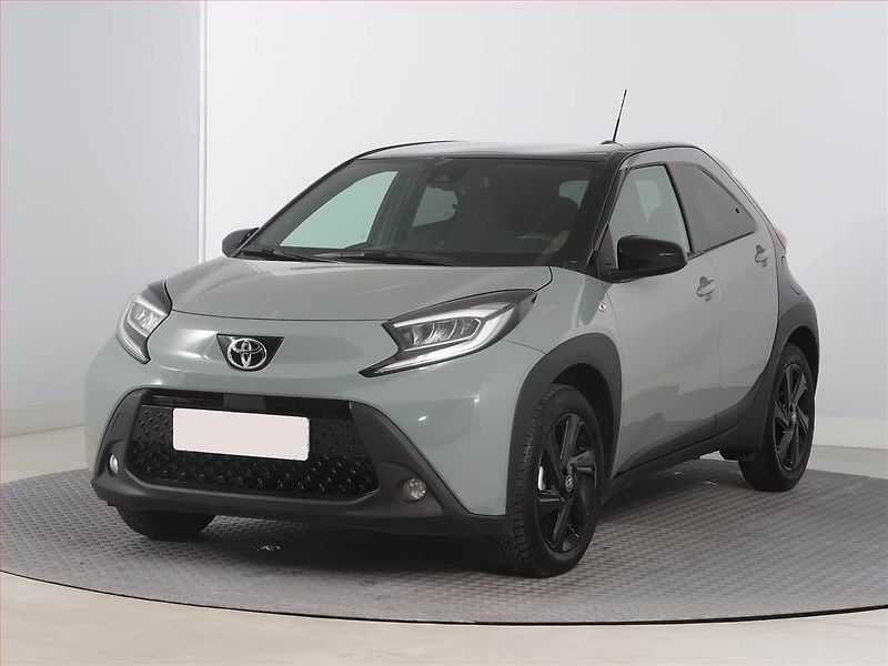 Toyota Aygo (2025) 1.0 - fotka 2 z 19