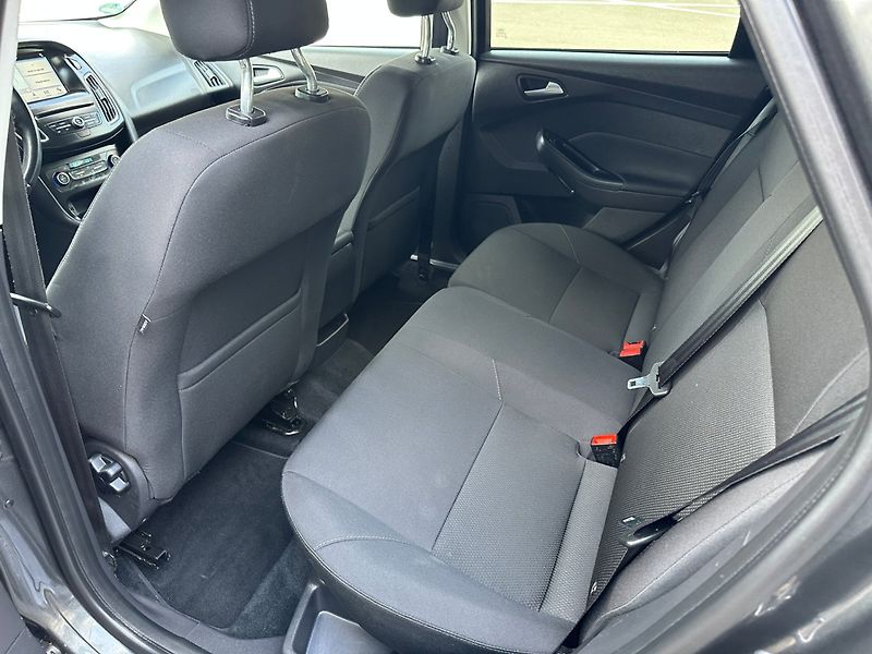 Ford Focus (2017) 1.0EcoBoost 92kw - fotka 10 z 25
