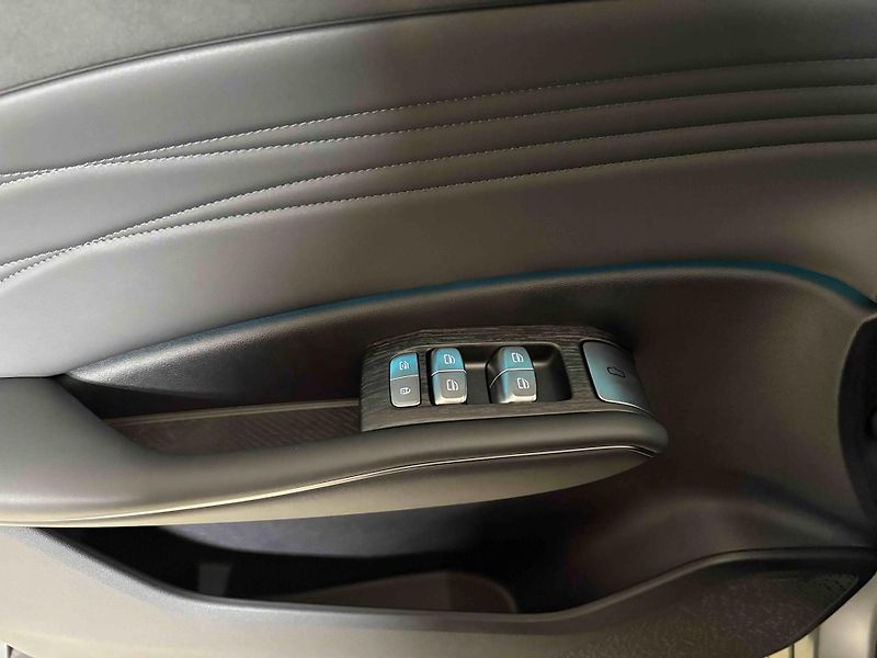 Omoda 7 (2026) PHEV luxury  - fotka 14 z 70