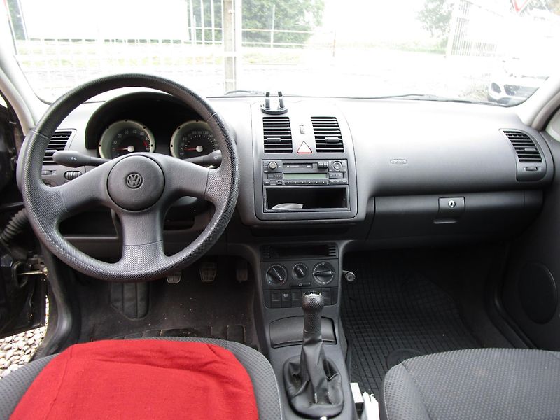 Volkswagen Polo (2001) 1,0-37KW-KOUPEN V ČR-2.MAJITEL - fotka 9 z 14