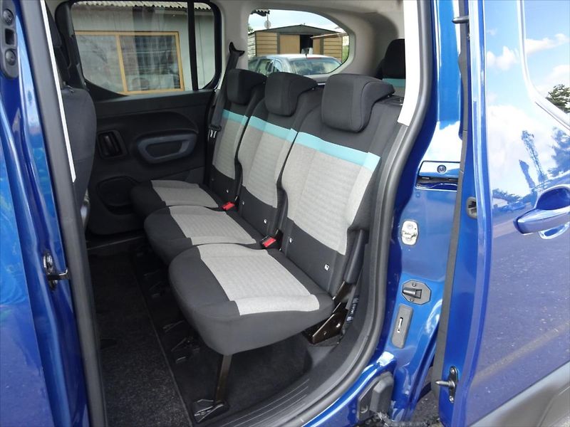 Citroën Berlingo 1,5 Hdi 96 kW XL - fotka 17 z 36