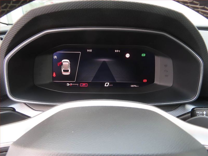 Seat Leon (2022) 2.0 TDI, Automat, Navi - fotka 11 z 21