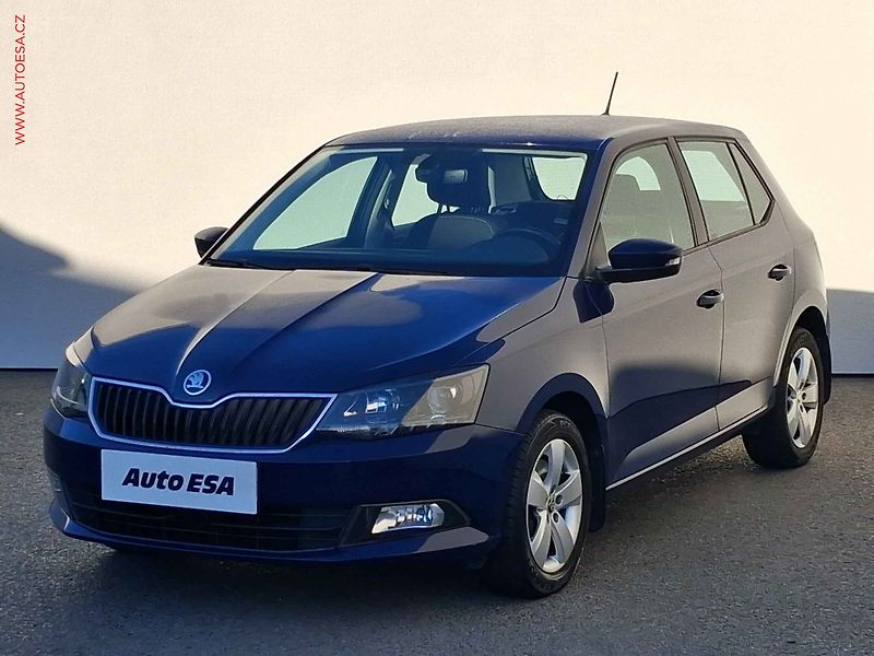 Škoda Fabia (2017) 1.0TSi, 2.maj,ČR, Style - fotka 3 z 18