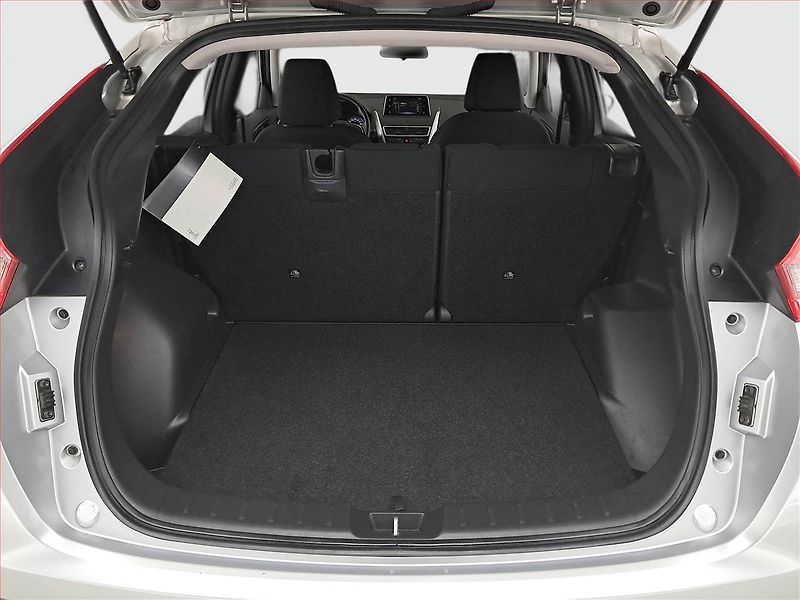 Mitsubishi Eclipse Cross (2021) 1.5 T-MIVEC, Serv.kniha - fotka 14 z 17