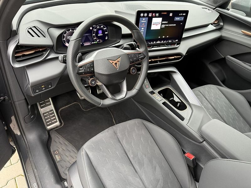 Cupra Terramar DSG 4WD 2,0 TSi 150 kW - fotka 6 z 24
