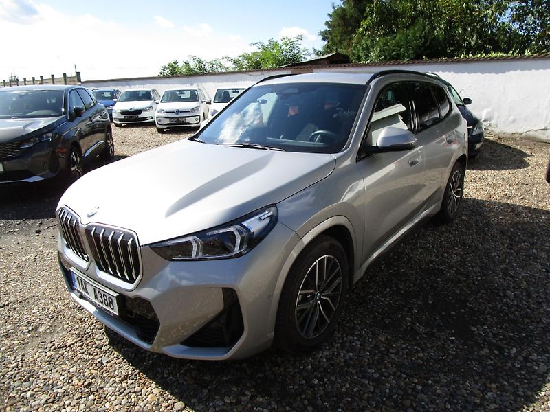 BMW X1 2,0D-110KW-KOUPEN V ČR-5000KM - fotka 3 z 26
