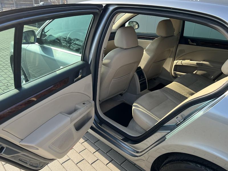 Škoda Superb (2009) 2.0TDI*125Kw*Soudn System - fotka 22 z 32