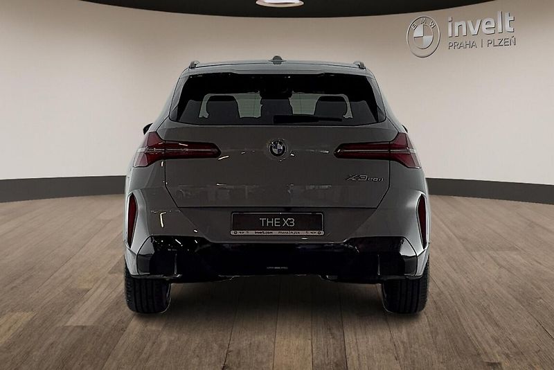 BMW X3 xDrive20d - fotka 4 z 22