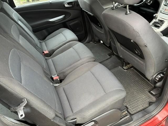Ford S-MAX 129 kW, ODPOČET DPH - fotka 13 z 17