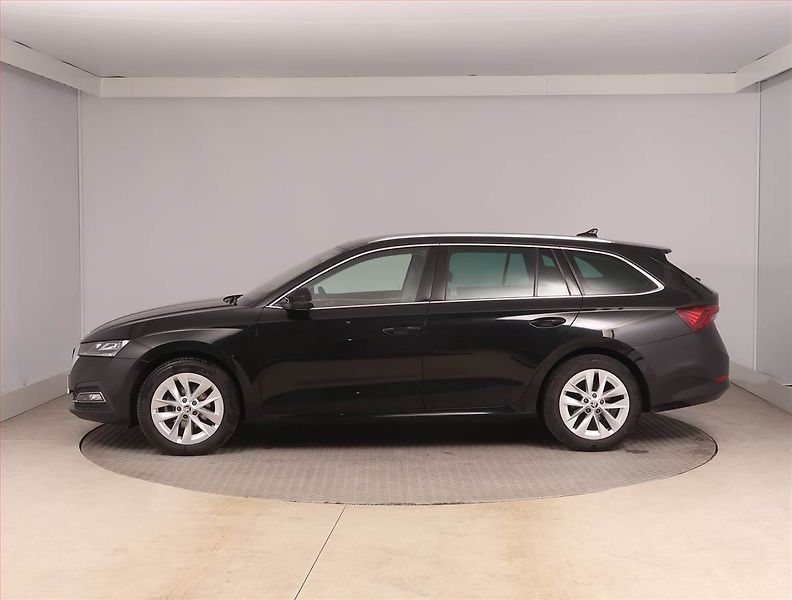 Škoda Octavia (2024) 2.0 TDI - fotka 3 z 21