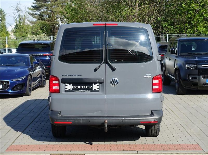 Volkswagen Transporter 2,0 TDi 75kW,1Maj,ČR,DPH,8Míst - fotka 8 z 14