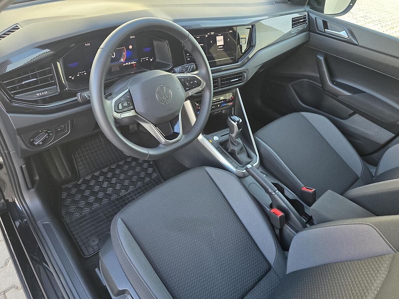 Volkswagen Taigo DSG 1,0 TSi 85 kW Life - fotka 6 z 21