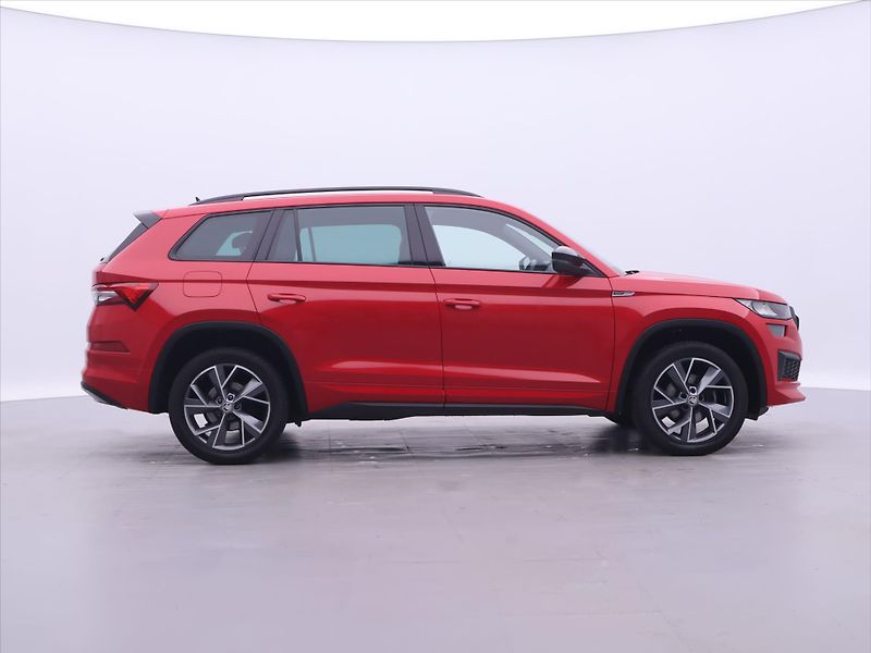 Škoda Kodiaq 1,5 TSI 110kW DSG Sportline DP - fotka 8 z 36