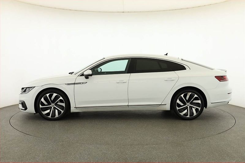 Volkswagen Arteon (2017) R-line 2.0 TDI - fotka 3 z 20