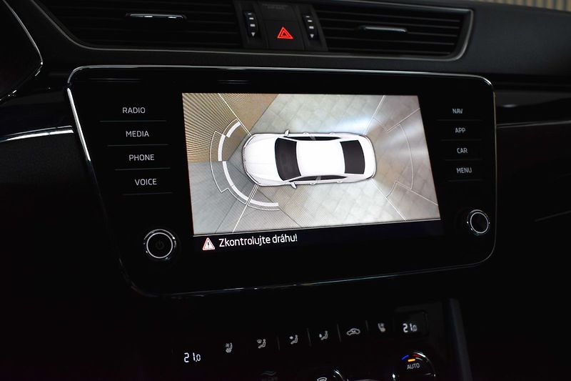 Škoda Superb TDI 147kW 4x4*L&K*WEBASTO*ČR 1 - fotka 28 z 48