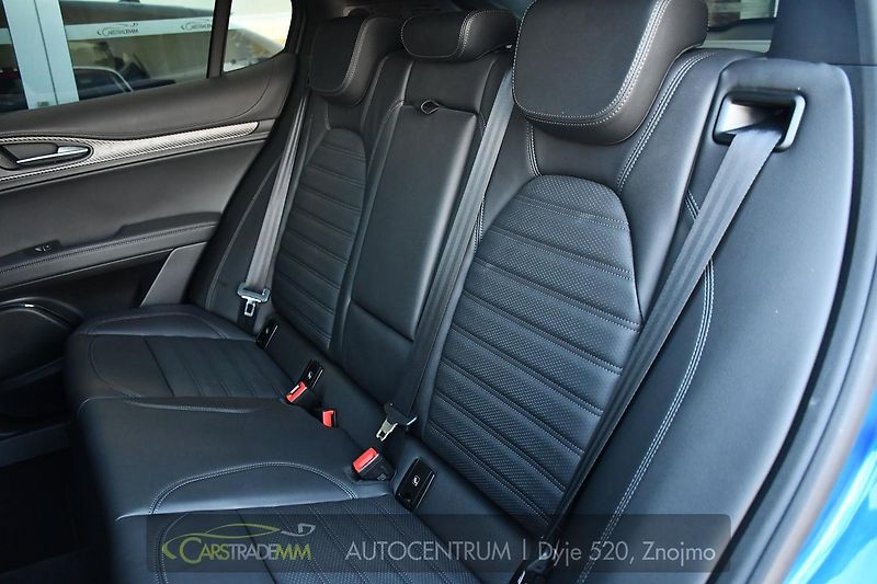 Alfa Romeo Stelvio 2.9V6 Bi-T.382 kW QUADRIFOGLIO - fotka 19 z 61