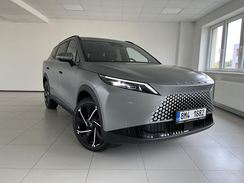 Omoda Ostatní (2026)  PHEV PREMIUM - fotka 3 z 22