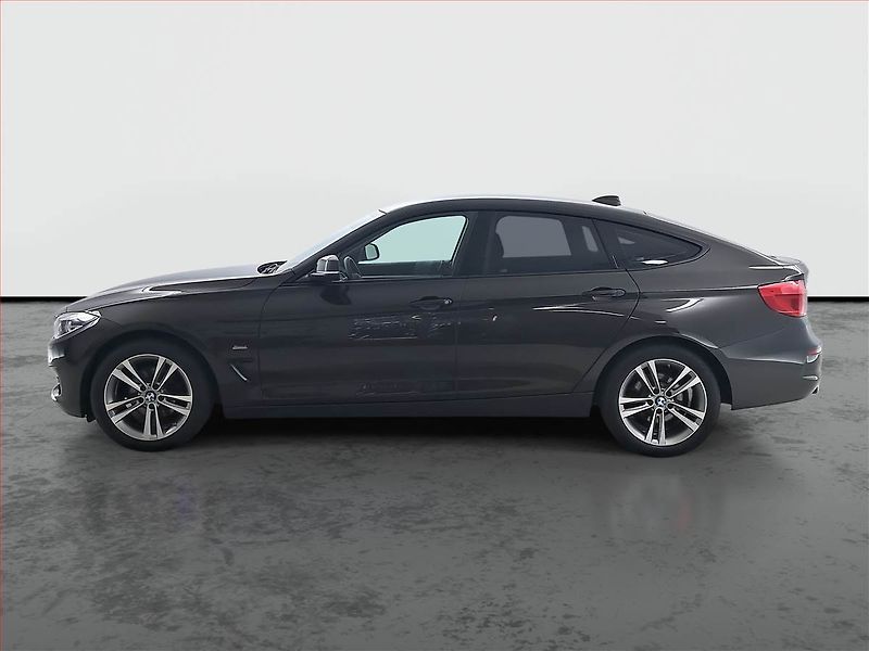 BMW Řada 3 (2018) Edition Sport 320d xDrive GT - fotka 3 z 19