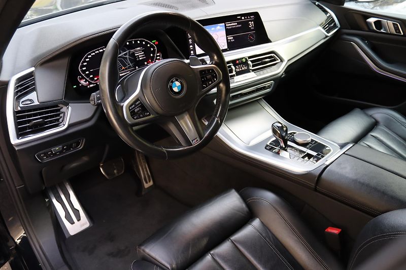 BMW X5 XDRIVE 30D M-PAKET G05 195kW  - fotka 20 z 49