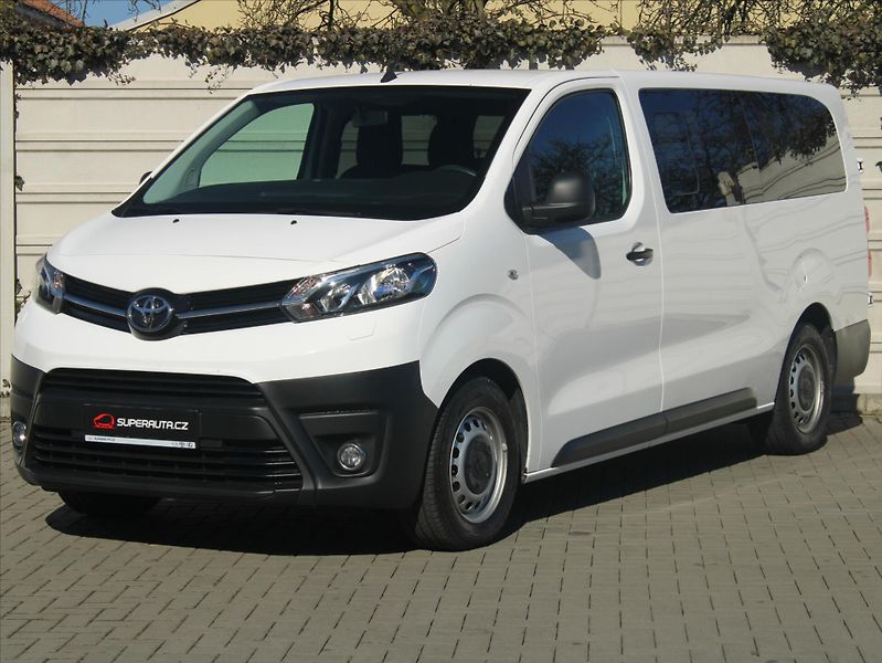 Toyota ProAce 2,0 D-4D 9míst L2 ČR 1.maj  Ko - fotka 3 z 22