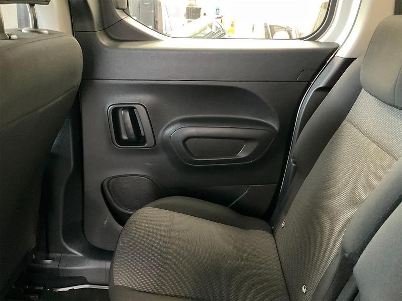 Citroën Berlingo L1 1.5 BlueHDi 100k Live Pack - fotka 9 z 14