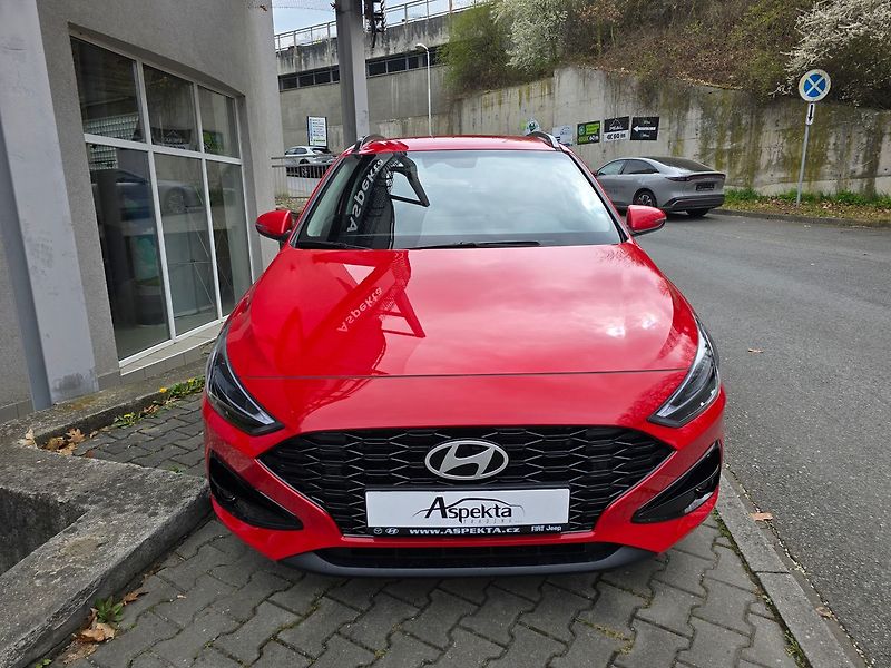 Hyundai i30 (2026) 1.6 T-GDi DCT Go Czech - fotka 8 z 25