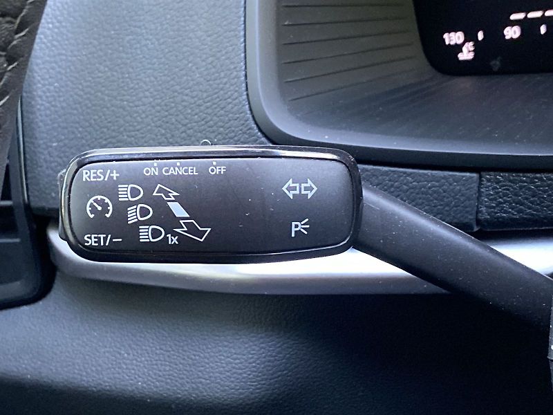 Škoda Karoq (2024) 1.5 TSI Selection - fotka 21 z 34
