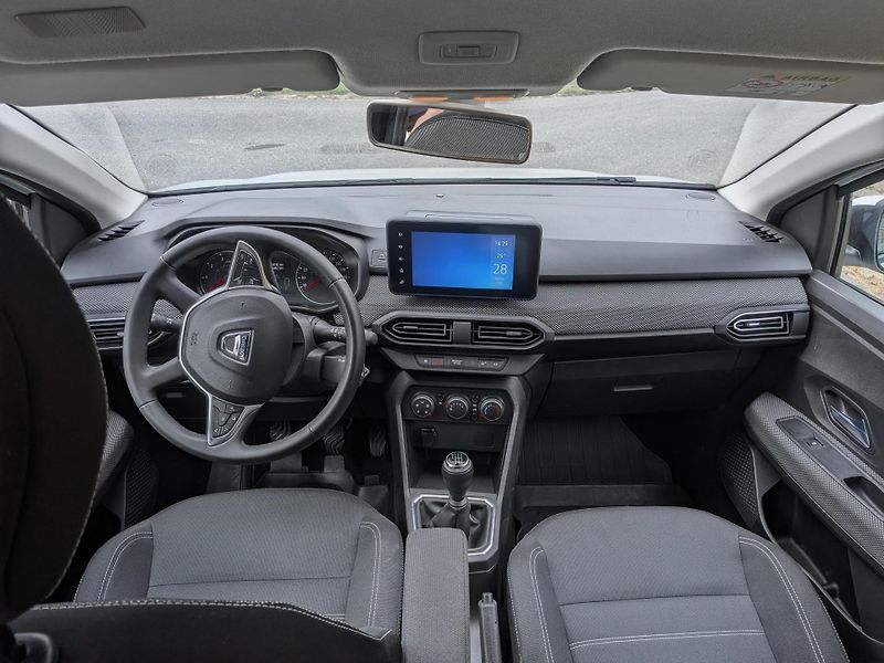 Dacia Sandero (2021) 1.0 TCe LPG Comfort, 1.majitel - fotka 13 z 24