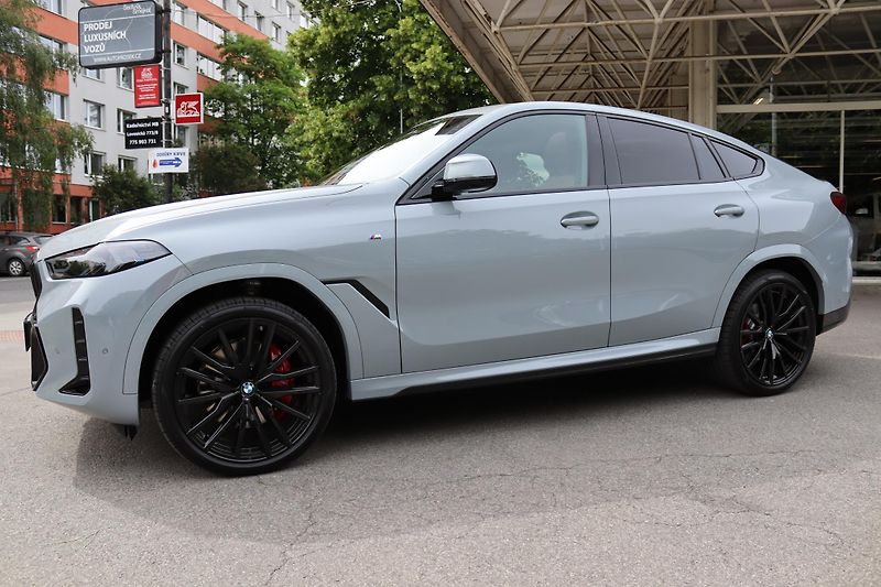 BMW X6 (2026) XDRIVE 40i G06 M-SPORT 280kW - fotka 17 z 50